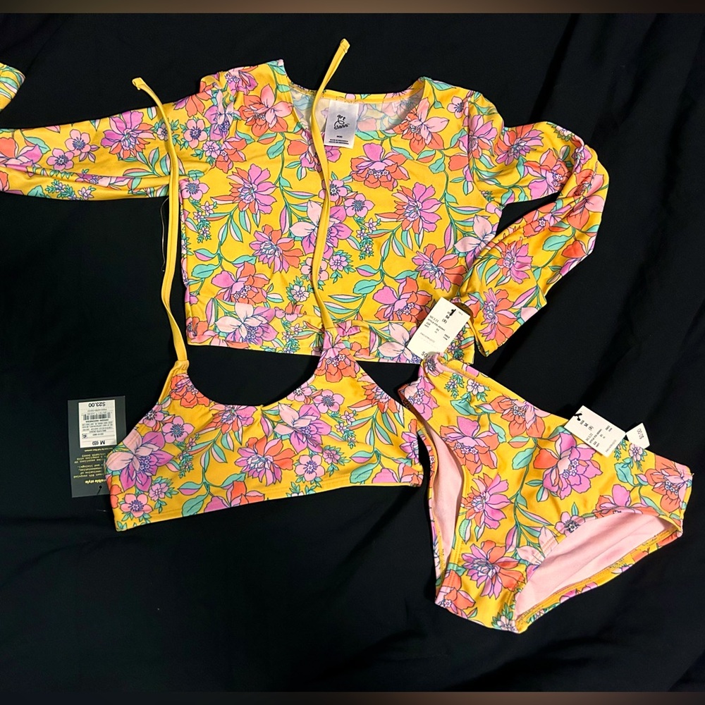 3 piece bikini rash guard size 8